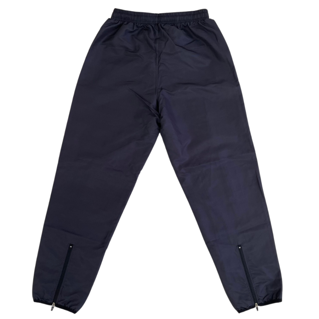 サッカーピステオーダー事例